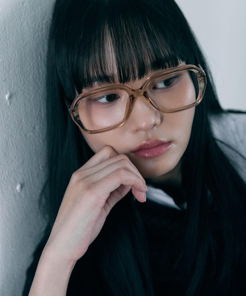 Oateu Theron Glasses [Crystal Beige]