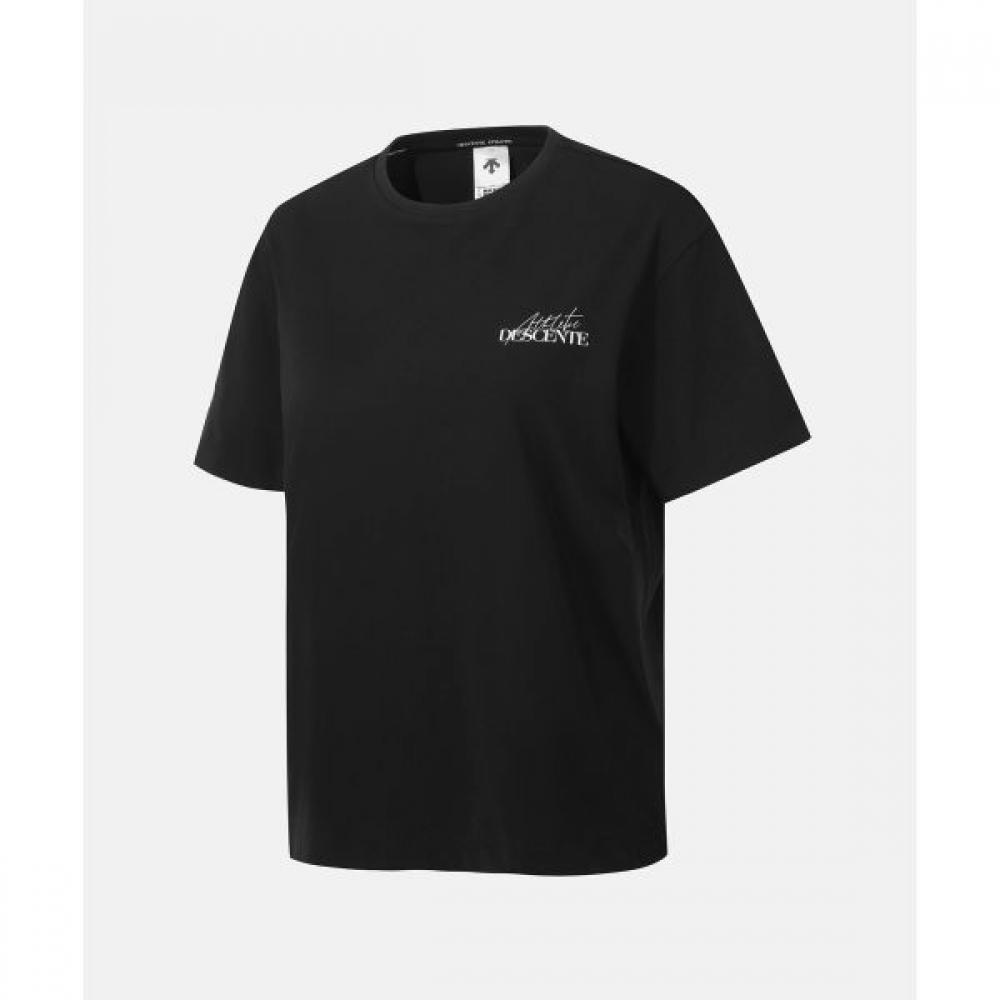 

DeScenTe Женская футболка с коротким рукавом Comfort Fit Graphic, черная BLK0BLACK/85