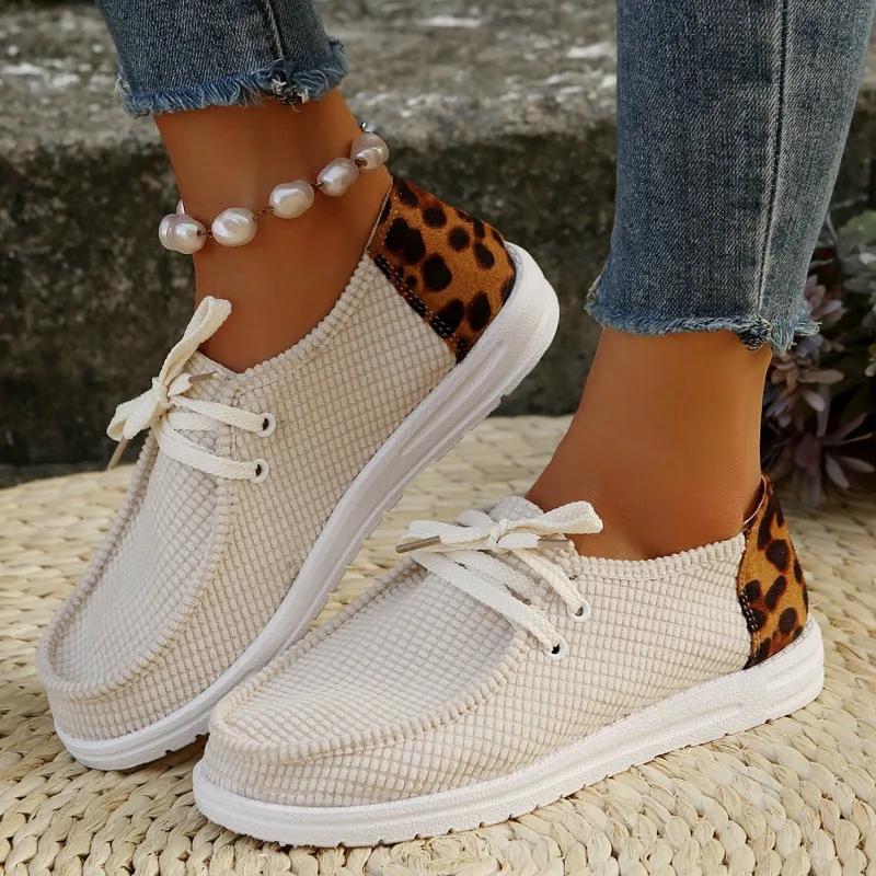 

Fashion 2025 New Arrival Plus Size Casual Sneakers Breathable Two-Tone Flat Shoes Light Weight Versatile Lace-Up Walking Shoes for Women 43 абрикосовый