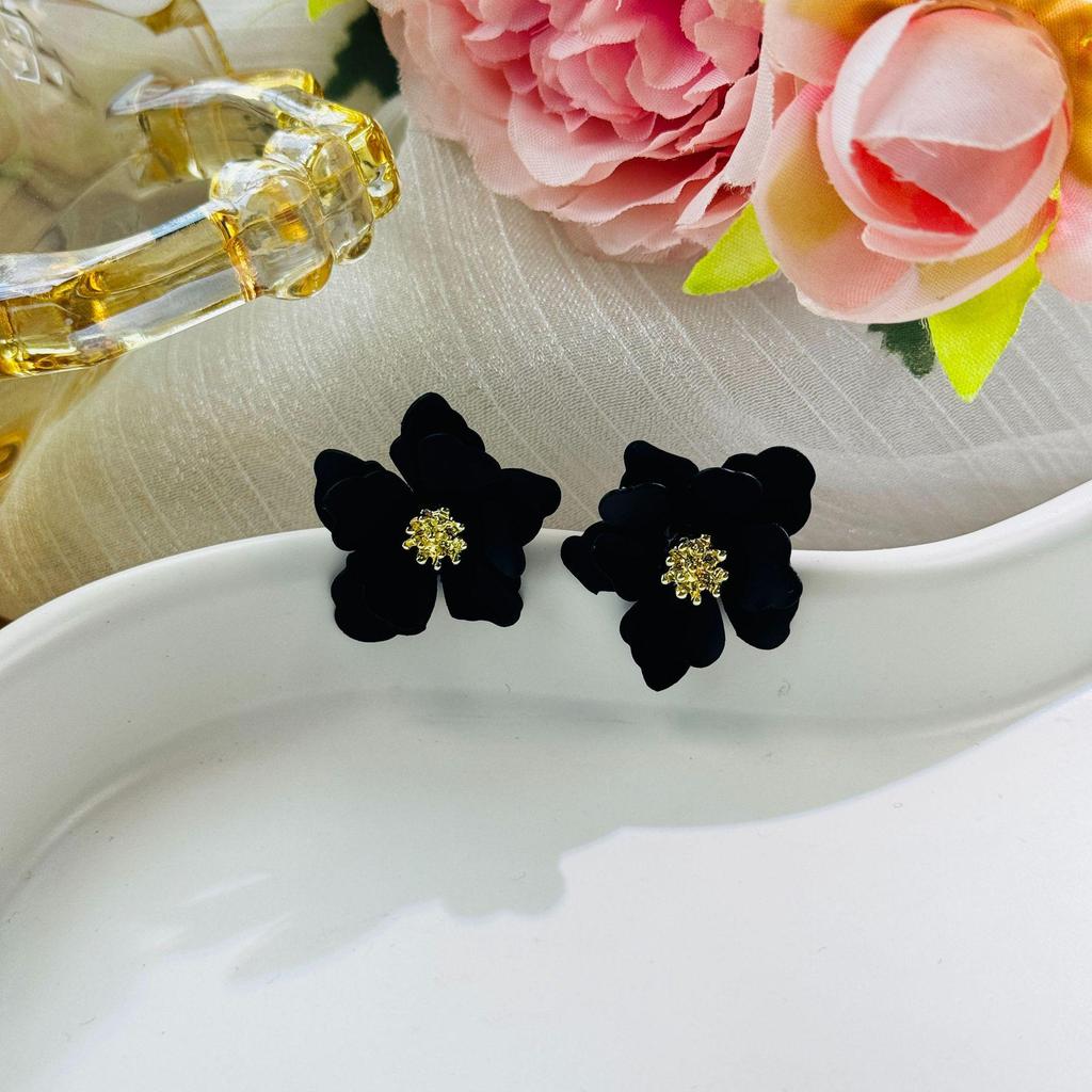 Chic Frosted Floral Earrings for Women: Multi-layer Petal Studs with Sweet, Natural Elegance