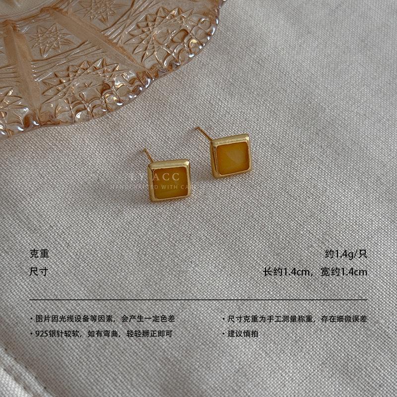 French medieval enamel stud earrings collection retro gilt relief oil painting style versatile unique design earrings