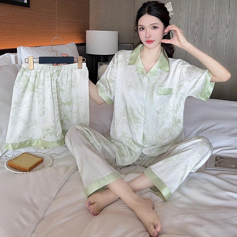 Sweet Princess Wind Bear Print Can Be Worn Outside Short-Sleeved Pajamas Loungewear Three-Piece Set