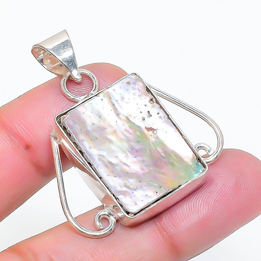 Natural Mother Of Pearl Gemstone 925 Sterling Silver Jewelry Pendant 1.46 AP-15232