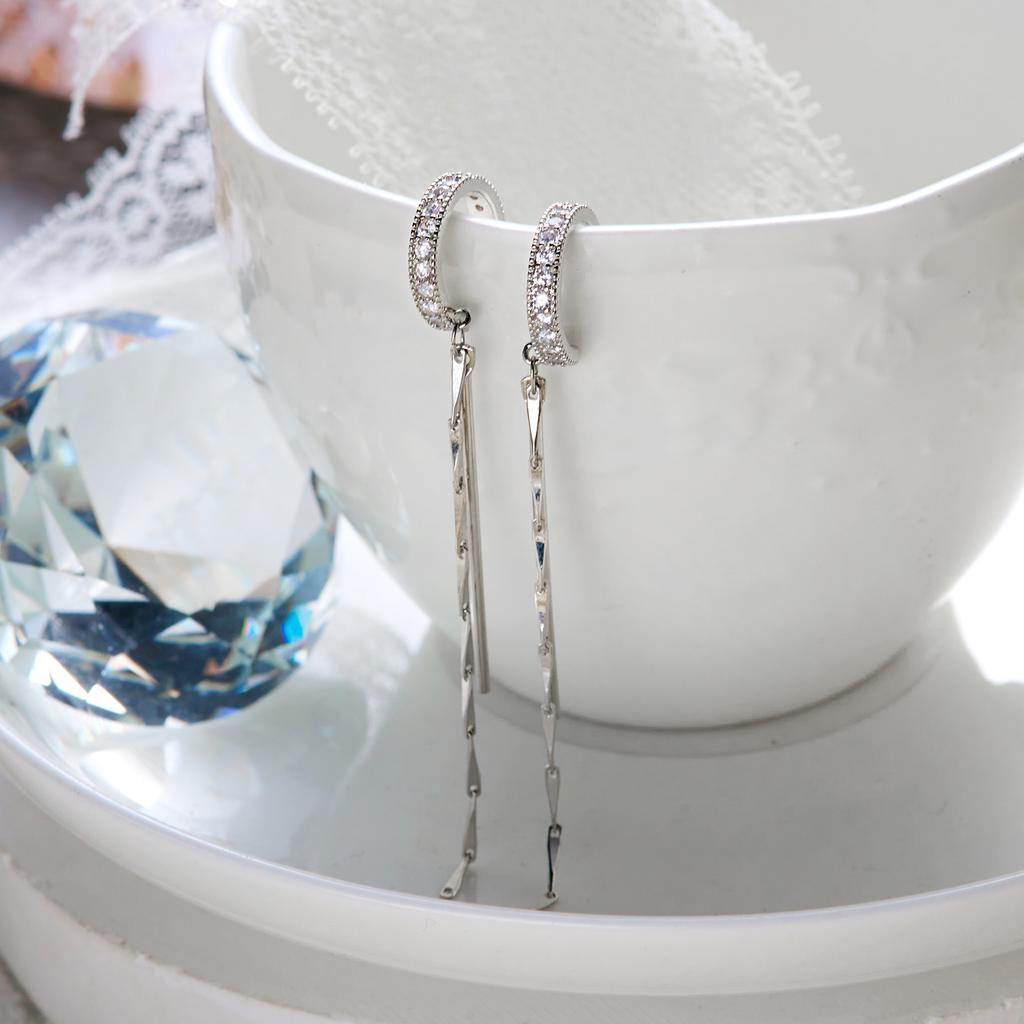 Luxury Cubic Zirconia Tassel Ear Cuff Earrings for Women Silver Tone Long Dangle Jewelry Evening Party Gift Accessories Set
