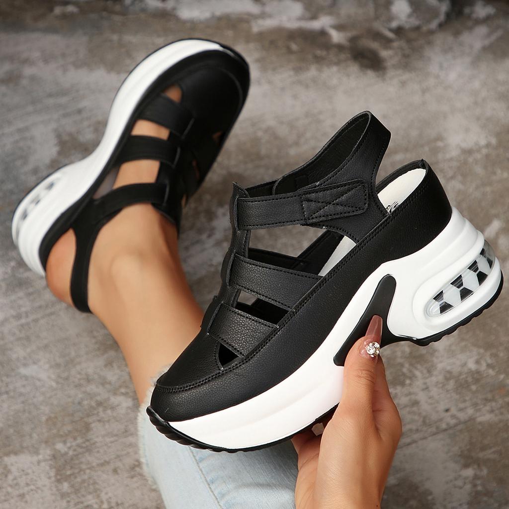 Fashion 2025 Large Size New Roman Shoe Bag Toe, Fashionable Perforated Hemp Rope Anti-slip One-line Sandals with Wedge Heels