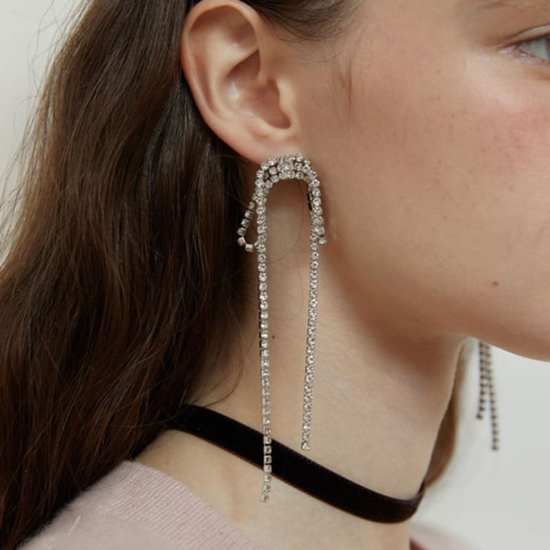 

LOVE ME MONSTER Cubic Long Ribbon Earrings (L244MER030) SILVER