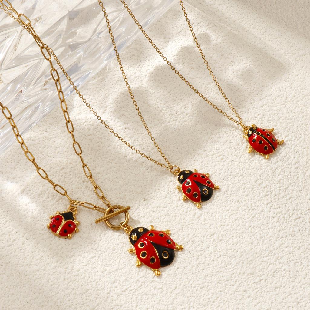 304 Stainless Steel Red Ladybug Animal Pendant Charm Necklace 18K Gold Plated Chain For Women Insect Natural Pastoral Gift