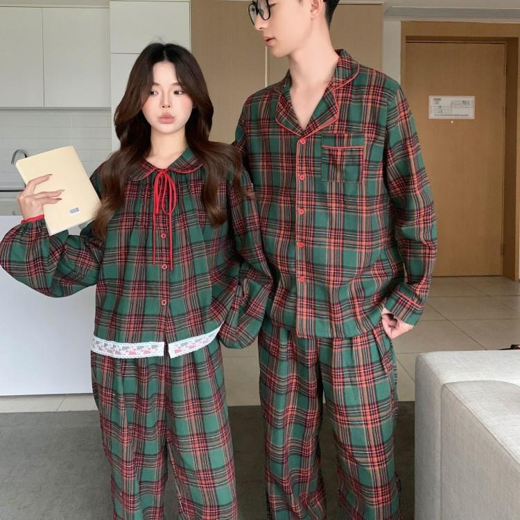 Vánoční kostkované párové pyžamo v korejském stylu s límečkem Petra Pana