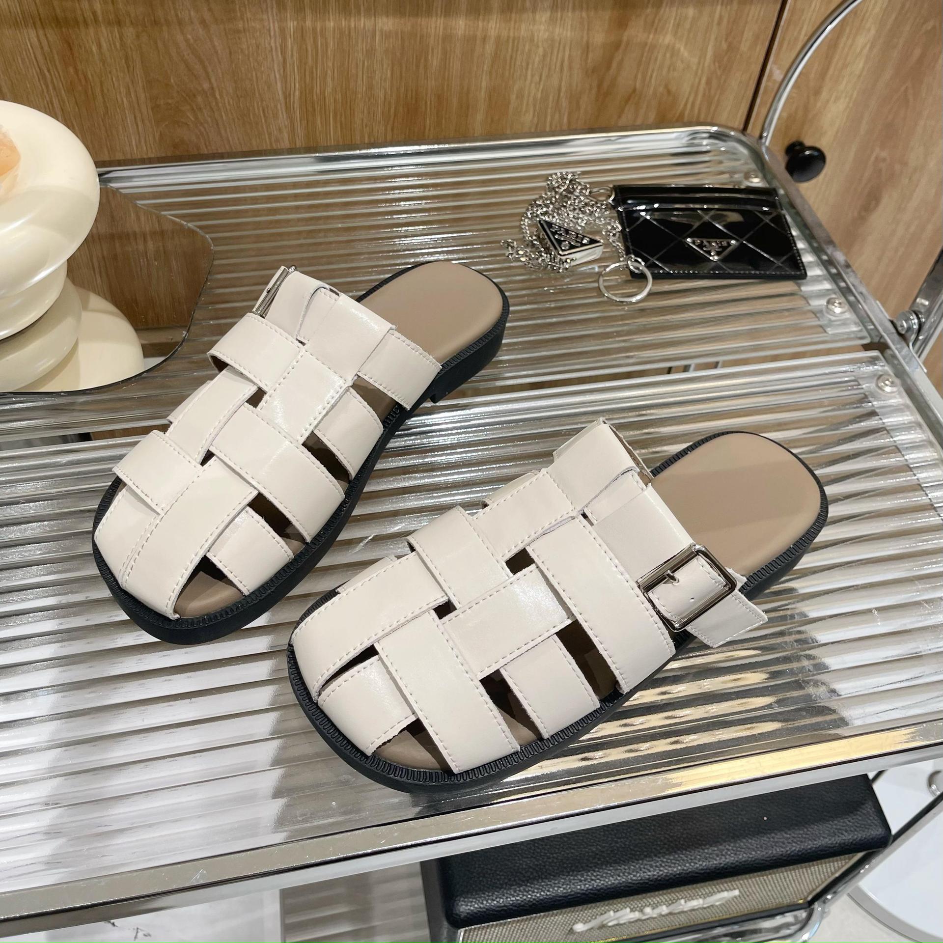 

Ретро женские мюли из натуральной кожи с круглым носком плоские сандалии с пряжкой тапочки женская мода повседневная обувь лето 35