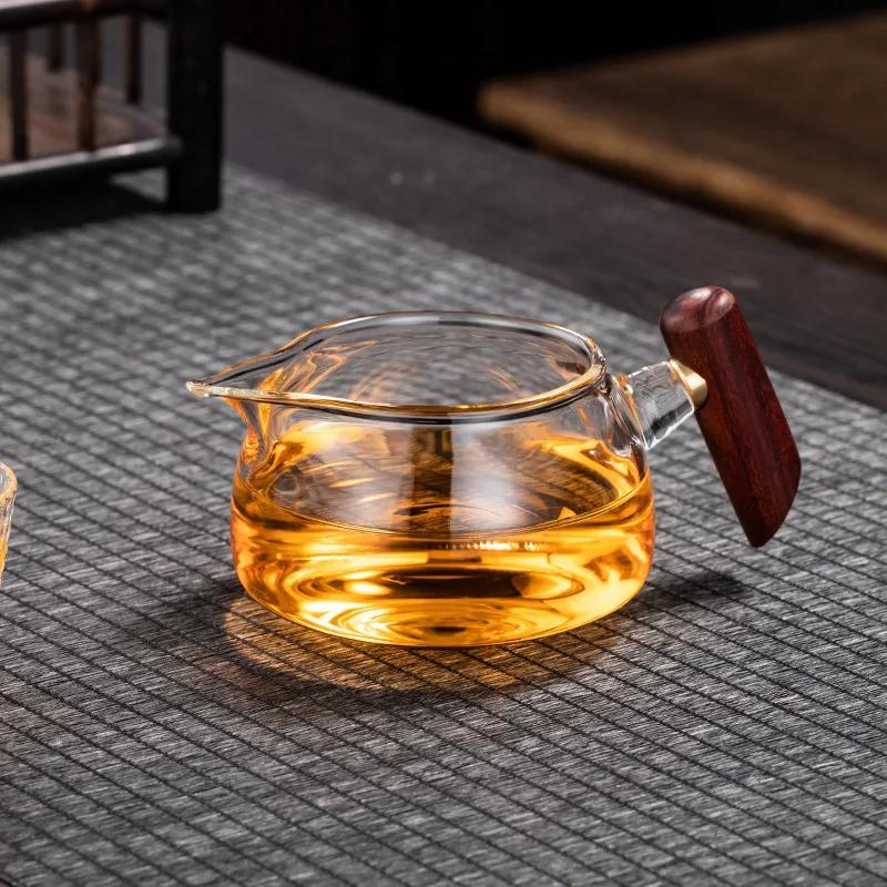 

Wooden Handle Glass Fair Cup Kung Fu Tea Set Accessories Thickened Creative Side Inverted