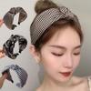 Women's Wide Twist Point Headband