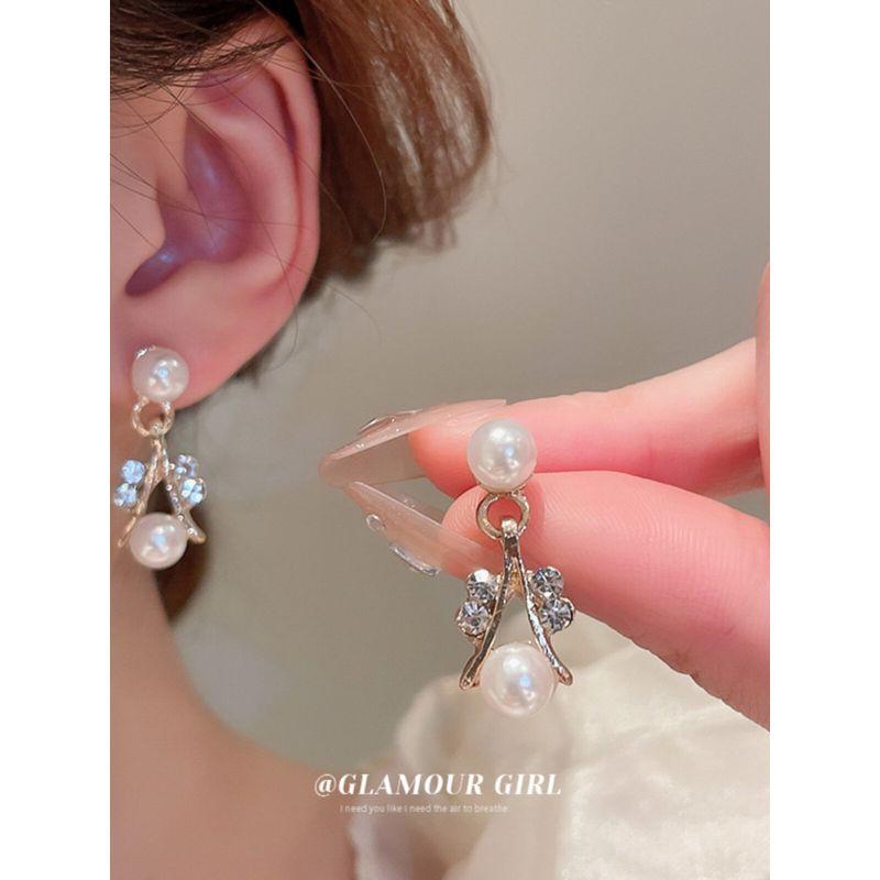 Fashion New Diamond Retro Elegant Pearl Necklace
