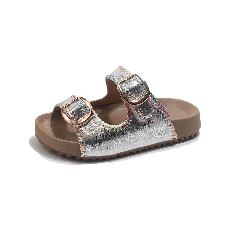 

Girls Shoes - Versatile Beach Flip-flops with Anti-slip Properties 26
