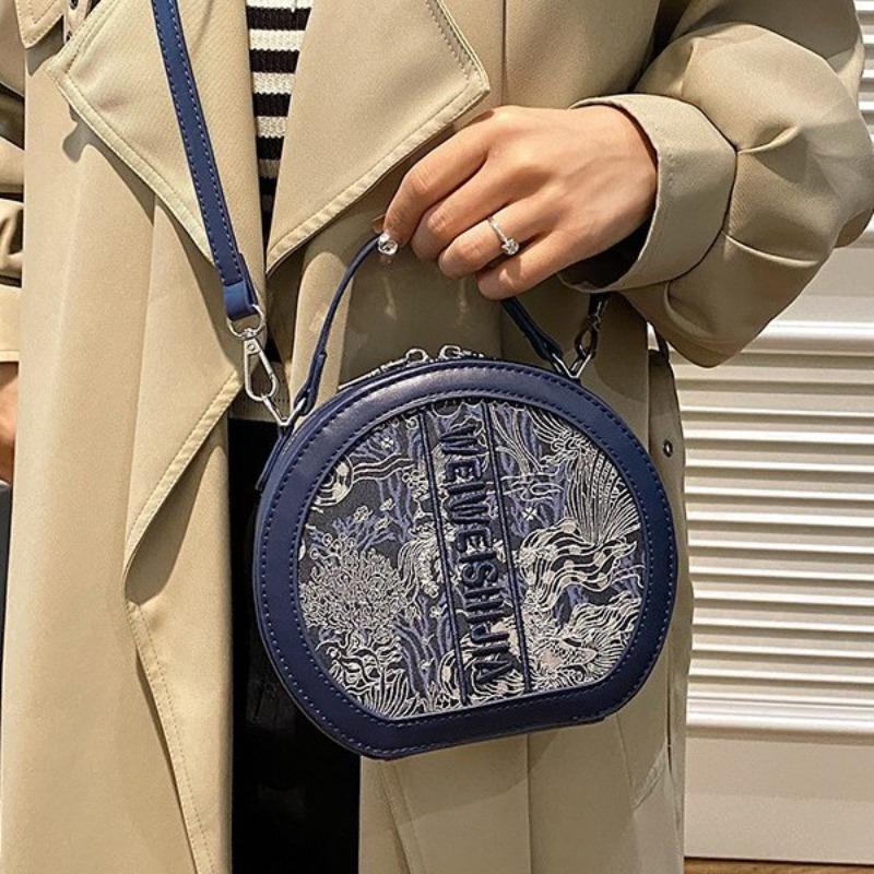 Popular Small Bags Spring New Fashion Versatile Messenger Bags Summer Portable Small Round Bags