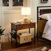 VASAGLE Tavolino Pieghevole Comodino con Prese Piano Tavolo Pieghevole con Ripiano e Borsa in Tessuto per Soggiorno Camera da Letto Marrone Vintage Nero