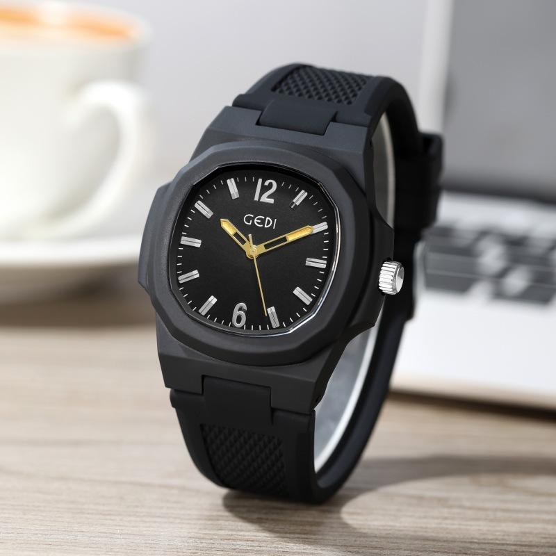 Fashion Middle School Student Sports Watch Men'S Oval Niche Watch Waterproof Quartz Silicone Watch