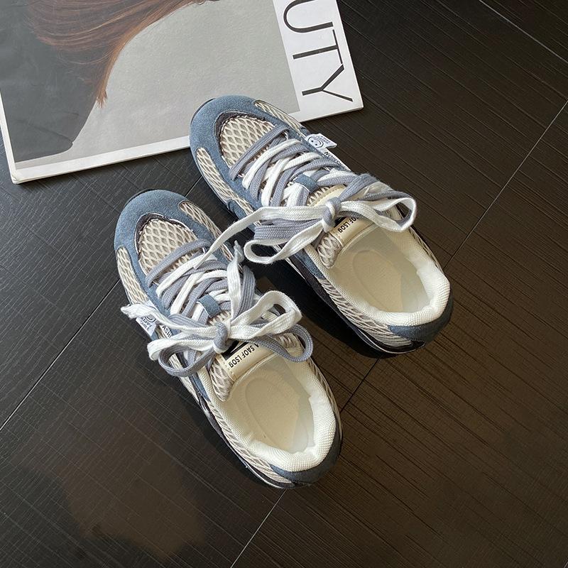 

Fashion trend retro flat bottom inner height increase white shoes women s 2025 new summer skirt breathable sports women s shoes 40 синій