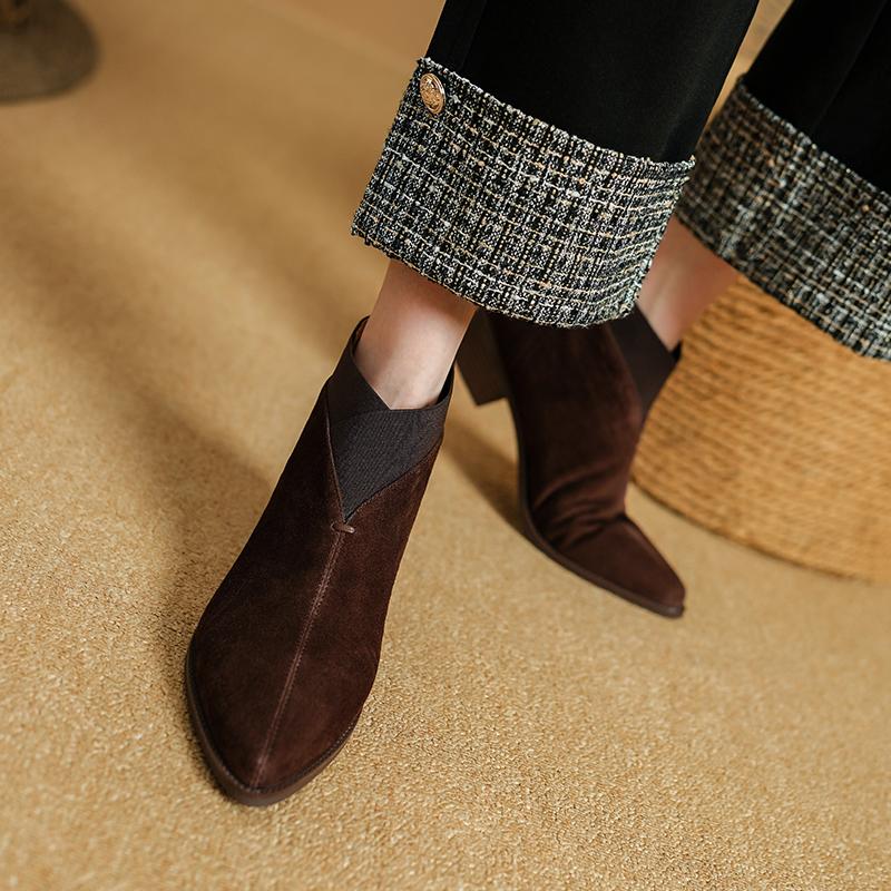 

Модные новые осенние женские ботинки из овчины, женская обувь с острым носком, средним каблуком, ботильоны, современные ботинки, женская обувь из натуральной кожи 40 коричневый