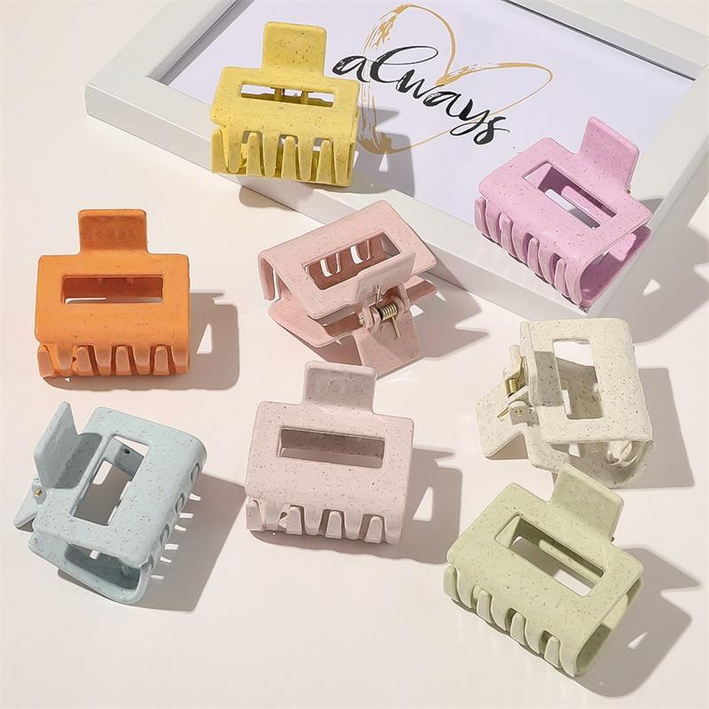 Korean Hair Clips for Hair Women Hair Clip Simple Square Hollow Claw Clip Girls Hair Clip Crab for Hair Vintage Hair Accessories