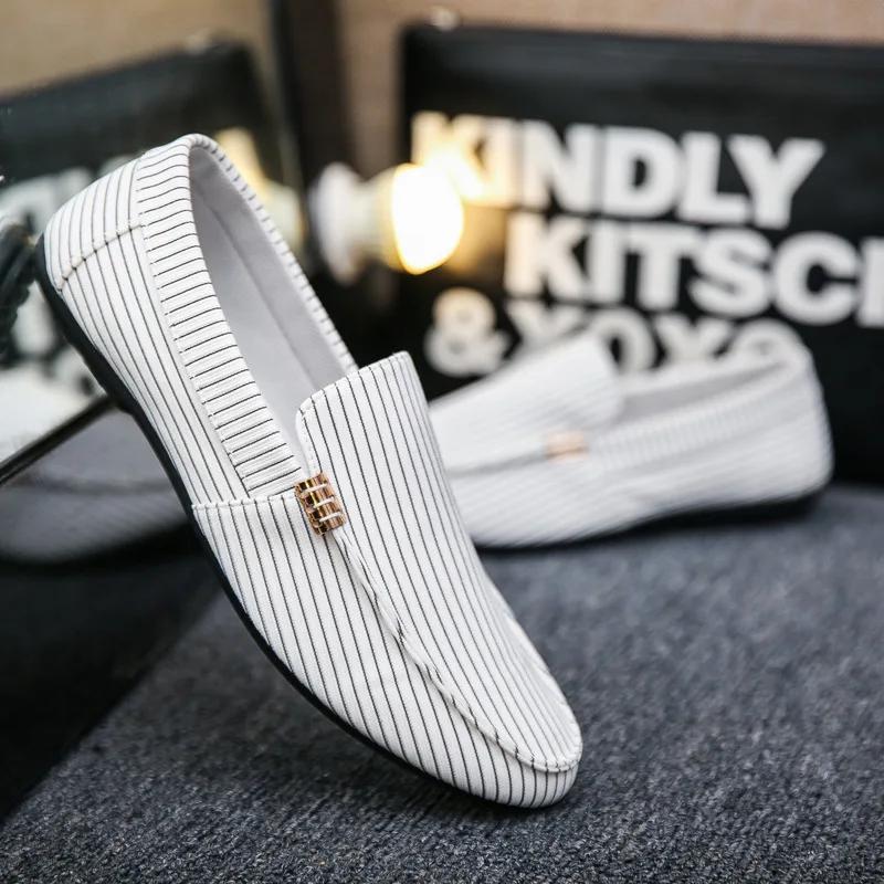 2025 New Men's Flat Loafers Comfortable Casual Shoes Breathable Slip-On Soft Driving Shoes Light  Men Lazy Shoes
