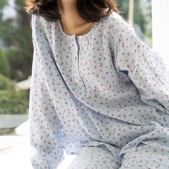 Skinny Five Little Cherry Round Neck Pure Cotton Yoru Pajamas 3 Types Choose 1