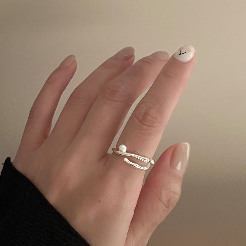 Korean version of simple pearl pleated open ring ins niche design bracelet commuting versatile personality jewelry women