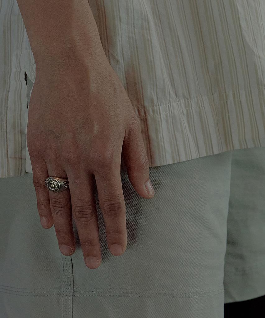 Oddcollet Tears Eye Signet Ring (Type A)