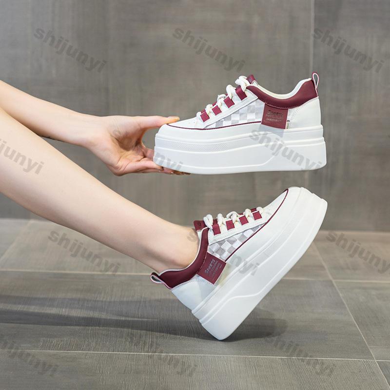 Fashion Women Shoes 2025 New Summer Mesh Breathable Height Increase Lace-up Casual Shoes Comfortable Non Slip Women Platform Sneakers