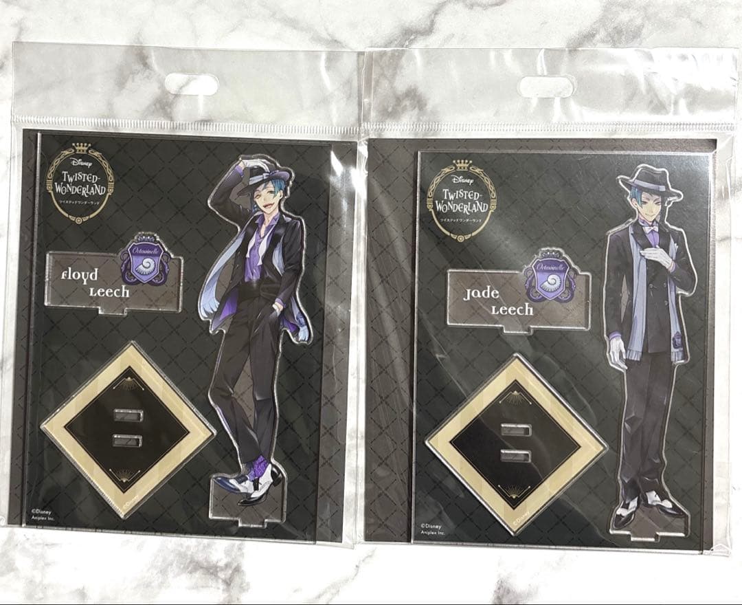 Twisted Wonderland Jade Floyd acrylic stand dormitory uniform.