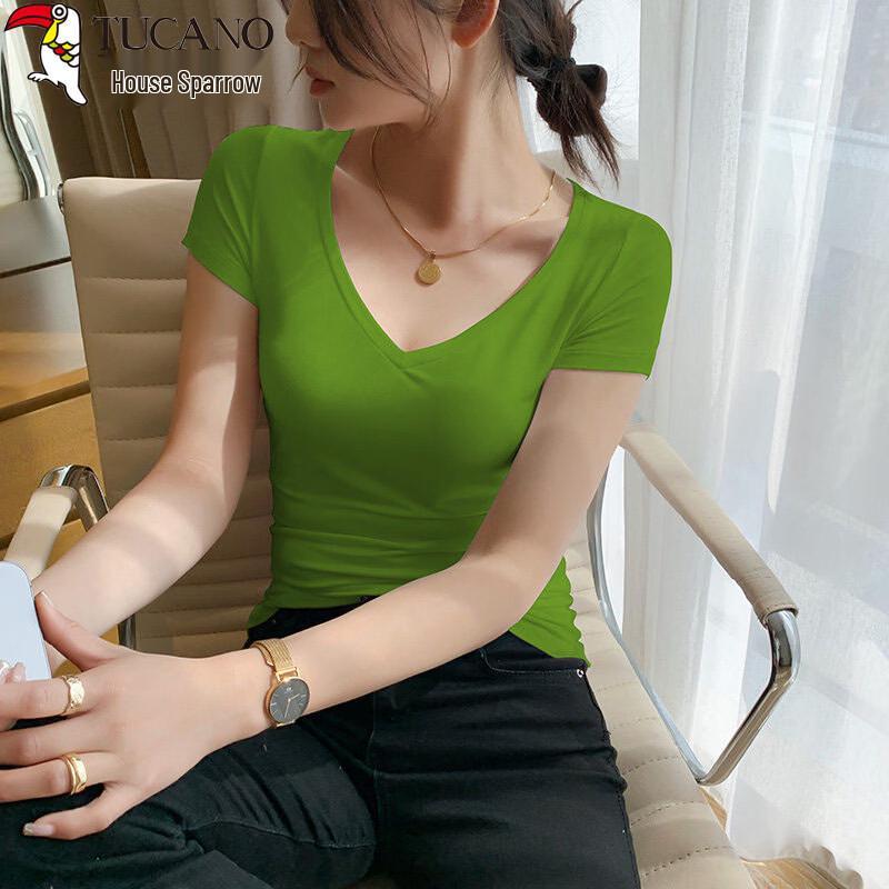 Woodpecker Women s Solid V-Neck Slim-Fit Short-Sleeve T-Shirt M