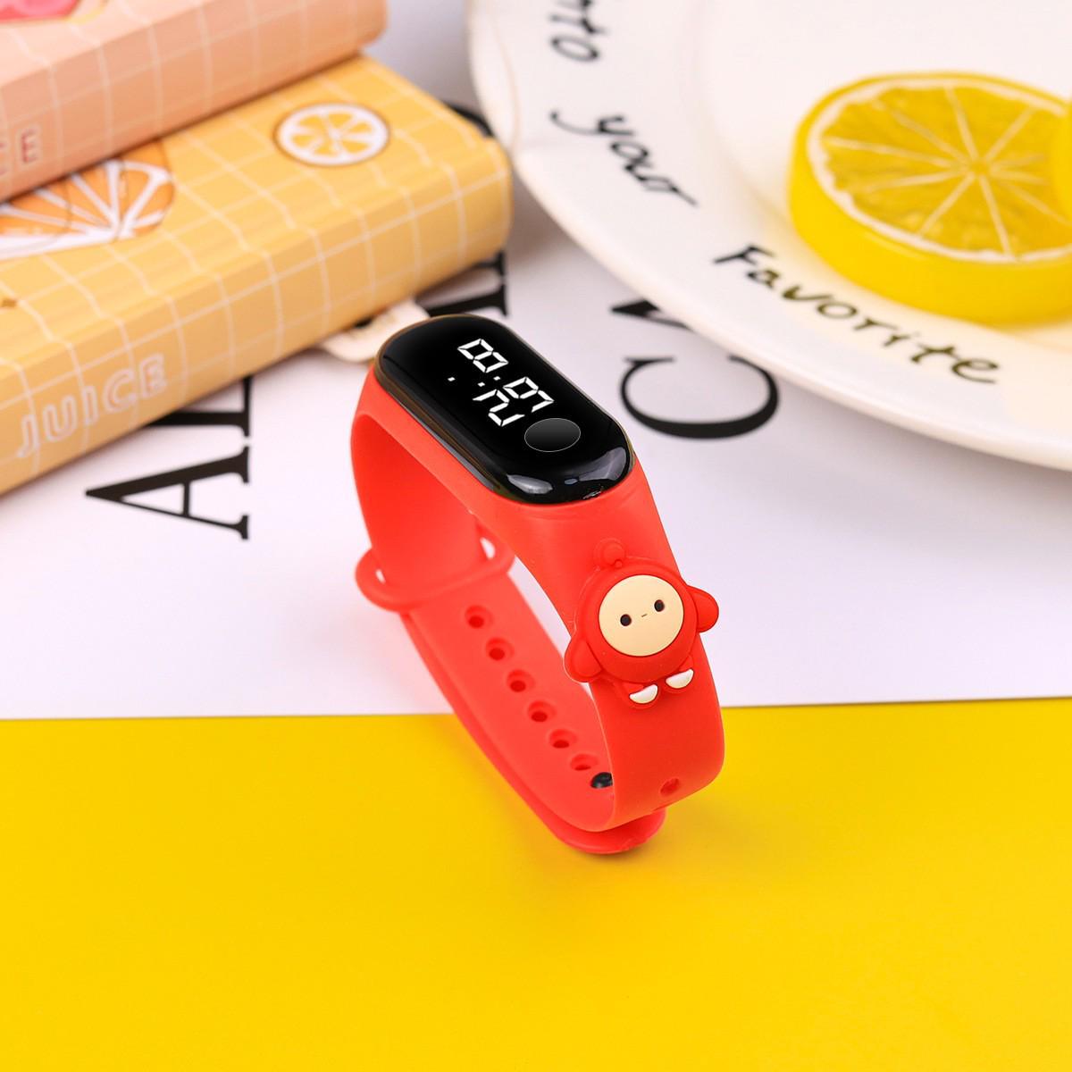 New Cute Cartoon Waterproof Luminous Electronic Watch for Boys & Girls. красный