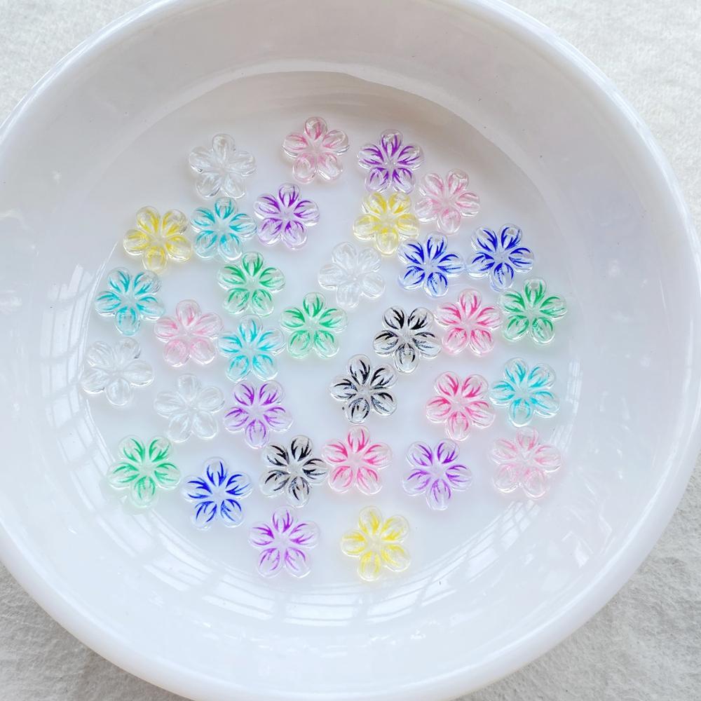 50 Stück 12mm Harz 3D Bunt Mini Kristallblumen Edelsteine Flache Rückseite Figuren Scrapbooking Hochzeit Applikation Nagelkunst Dekor Bastelbedarf