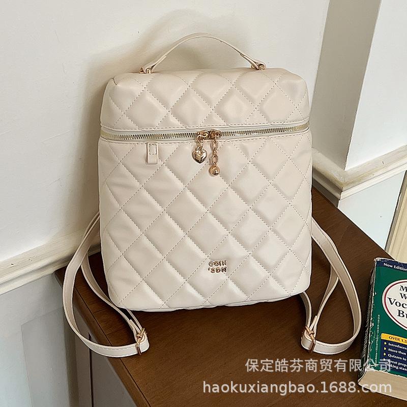 Schoolbag diamond embroidery thread women's backpack 1011 new trendy fashion versatile chain backpack exquisite super fire small schoolbag