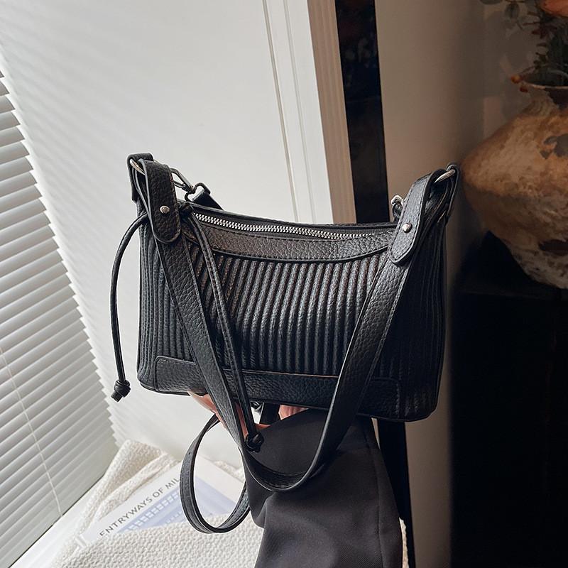 IELGY Messenger Dumpling Bag Fashionable All-Match One-Shoulder Underarm Bag