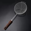 Skimmer Spoon Pasta Strainer with Long Handle Stainless Steel Wire Mesh Colander for Frying And Boiling Heat-Resistant Kitchen Tool for Draining And