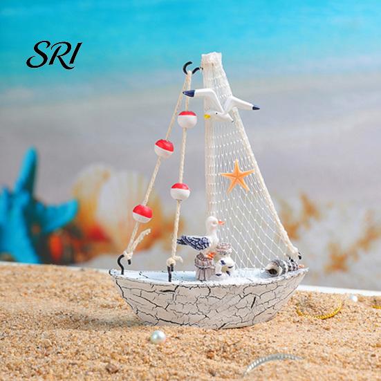 Segelboot Figur Mini Segelboot Modell Nautische Harz Dekoration mit Muschel Seestern Schreibtischzubehör Rustikal Vintage Strand Ozean Thema Schiff Ornament