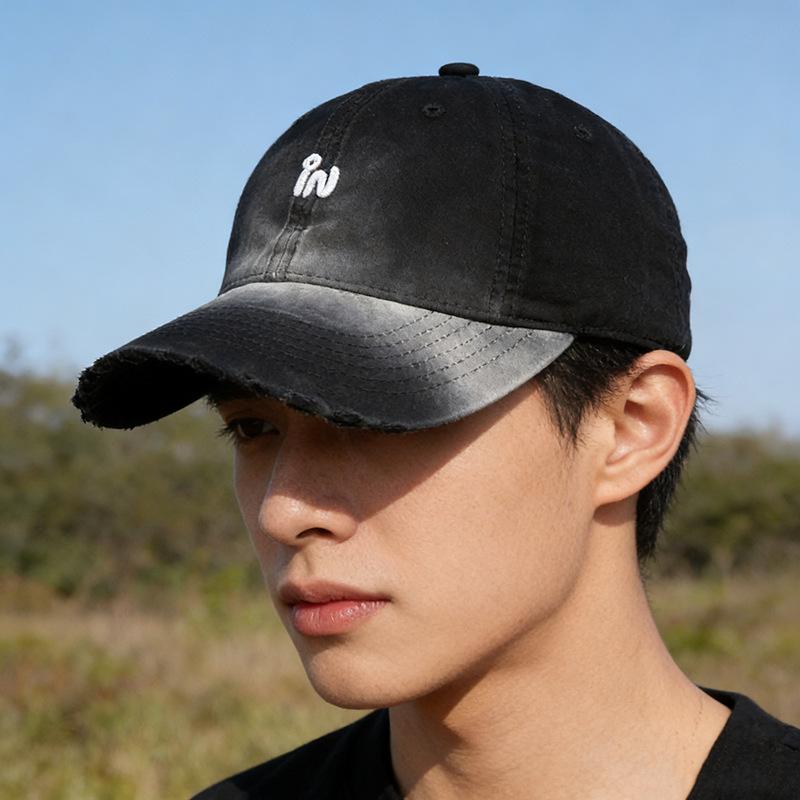 Edged letter embroidered baseball cap for men and women, spring and summer outdoor travel, small peaked cap, sun protection cap