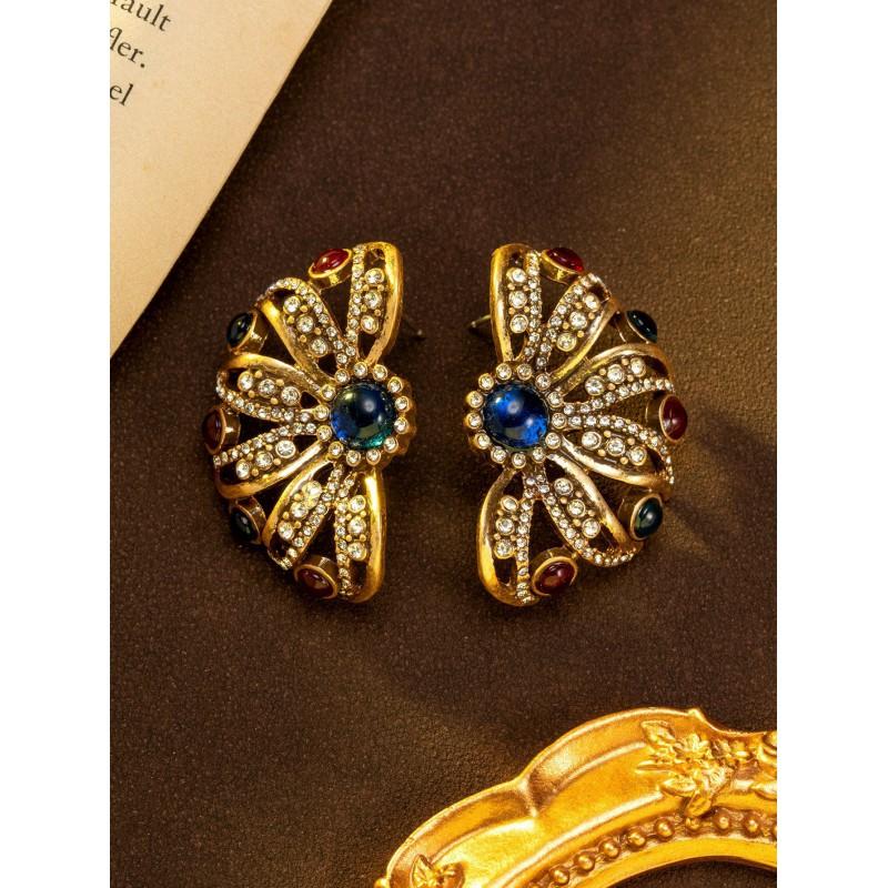 Vintage Colored Rhinestone Inlaid With Flower Earrings Light Luxury Retro Style Medieval Hollowed Out