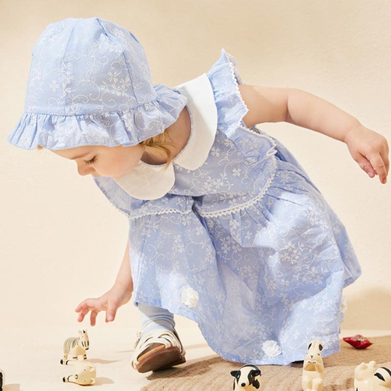Wiosna i Lato Nowa Dziewczęca Świeża Niebieska Sukienka w Małe Kwiatki z Kapeluszem
