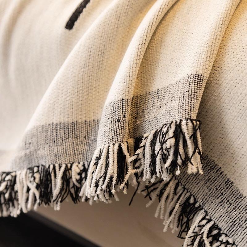 Luxurious and High-grade Sofa Cover Cloth Universal Blanket All-inclusive Universal Cover for Cat Scratch Prevention.