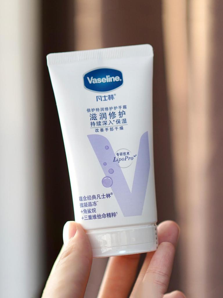 Vaseline Intensive Care Mild Fragrant Advanced Repair Hand Cream 50ml