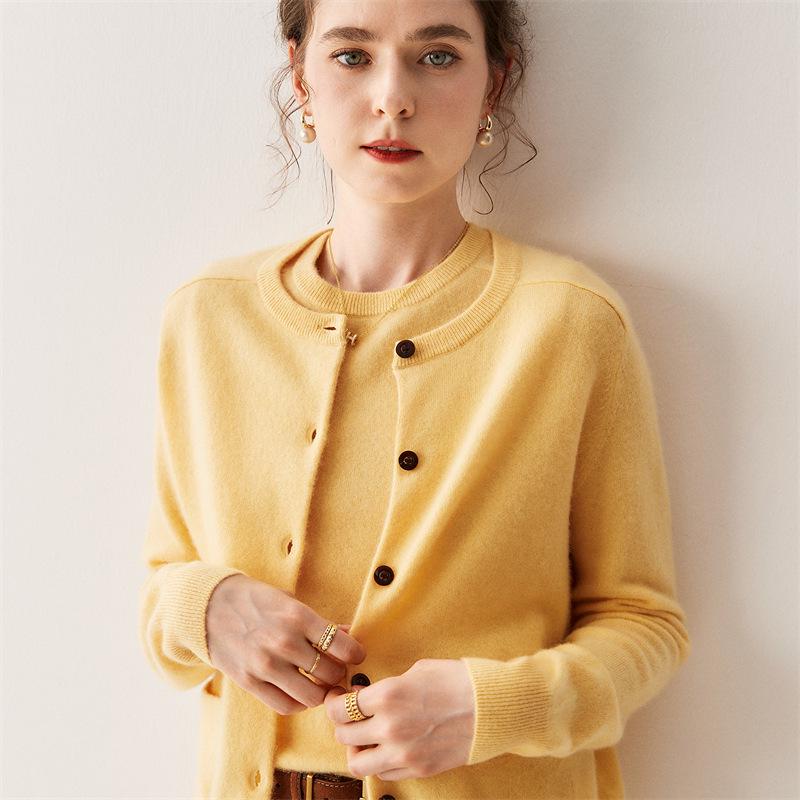 2026 Autumn/Winter Women's Cashmere Cardigan: Round Neck, Saddle Shoulder, Horn Button, Loose Knit Sweater
