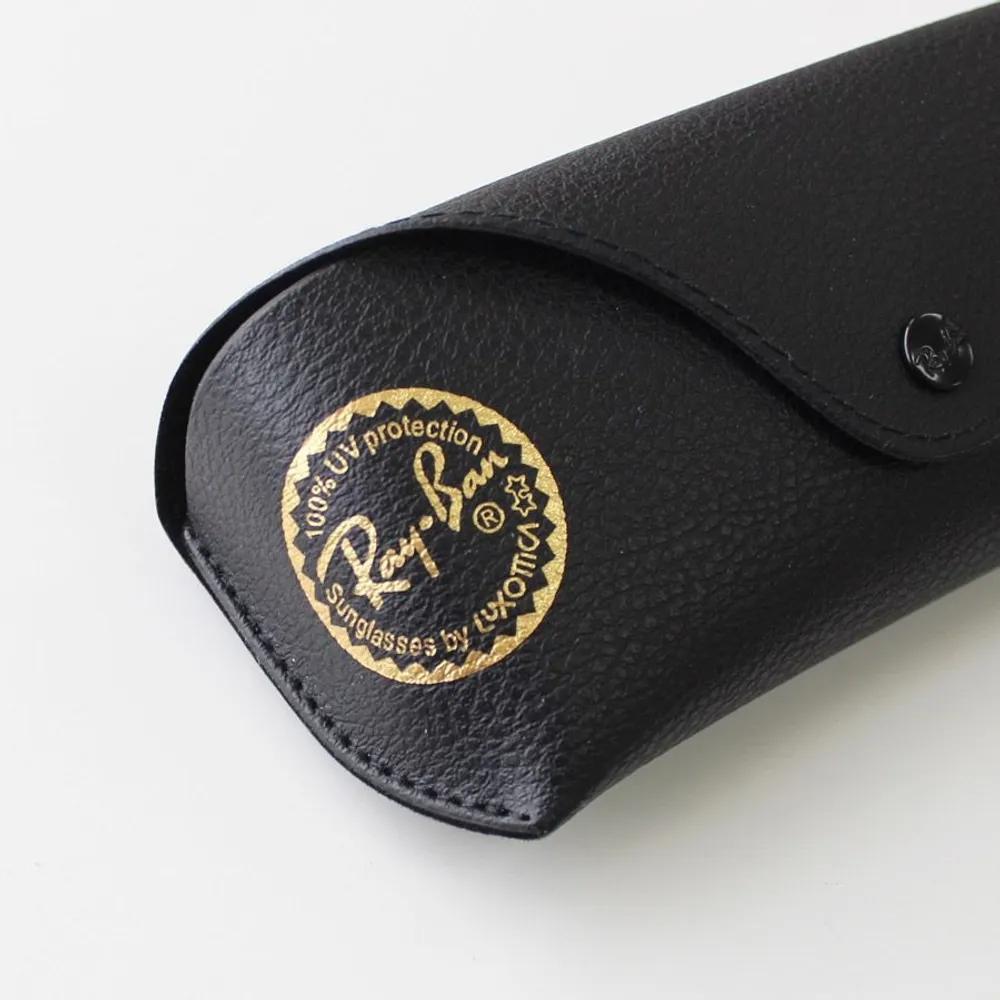 [Oryginalne etui Ray-Ban] Skórzane etui na okulary przeciwsłoneczne Ray-Ban Etui na okulary przeciwsłoneczne 2 rozmiary