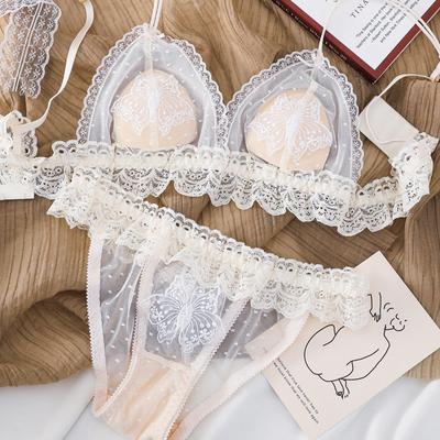 Fransız Ultra Ince Seksi Sutyen Seti Kadın Yay Dantel Çiçekler Nakış Iç Çamaşırı Sevimli ve Tatlı Nefes Üçgen Fincan iç çamaşırı seti