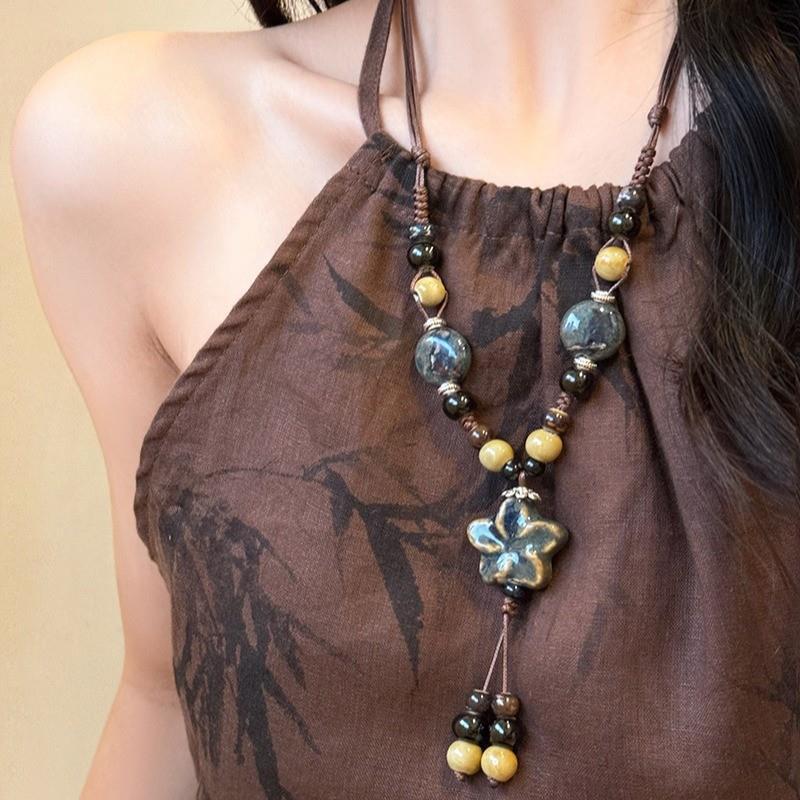 Long fringed ceramic flower necklace, retro high-end ethnic style beaded sweater chain