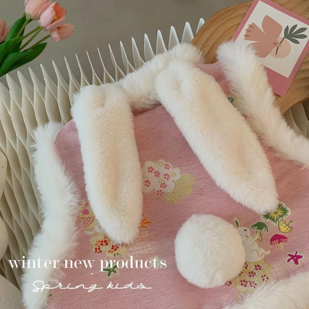 Girls' Jade Rabbit Tang Suit: Autumn/Winter Western-Style New Year Outfit