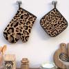 2pcs Oven Mitts Pot Holders Leopard Print Sparkles Heat Resistant Oven Mitts And Pot Holders Suitable for Cooking, Home