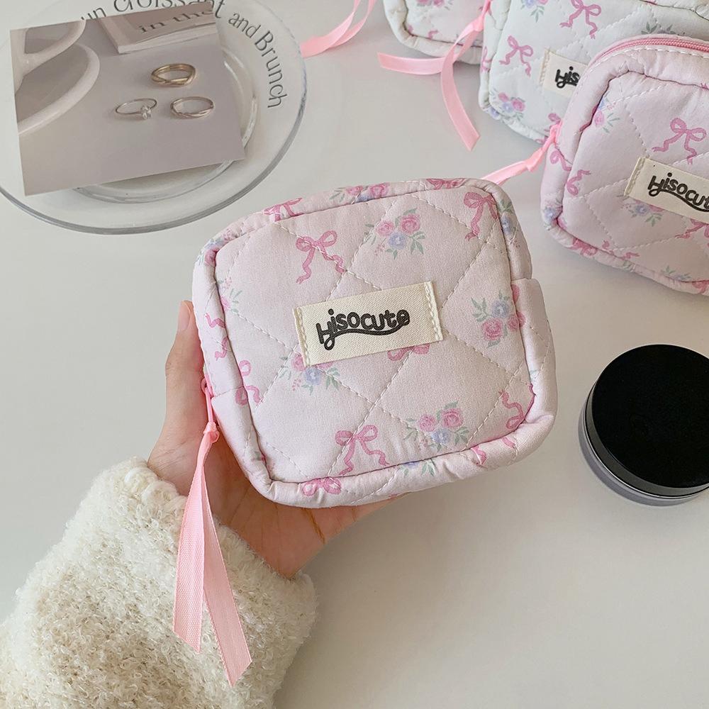 Ins Sweet Bow Sanitary Pad Bag Girls Sanitary Napkin Pouch Small Makeup Bag Earphone Data Cable Organizer Coin Purse Card Wallet