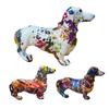 Bunte Graffiti-Hund Dackel Dekoration Haus Büro Sammlung Dekoration Tischplatte Harz Handwerk Miniatur-Statuen
