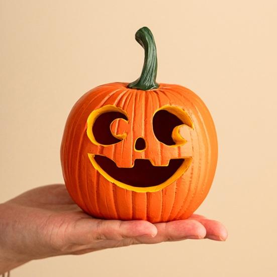 Halloween Pumpkin Figurine Spooky Resin Curved Pumpkin Sculpture Autumn Farmhouse Table Decoration for Front Porch Mantel Home Desk Decor
